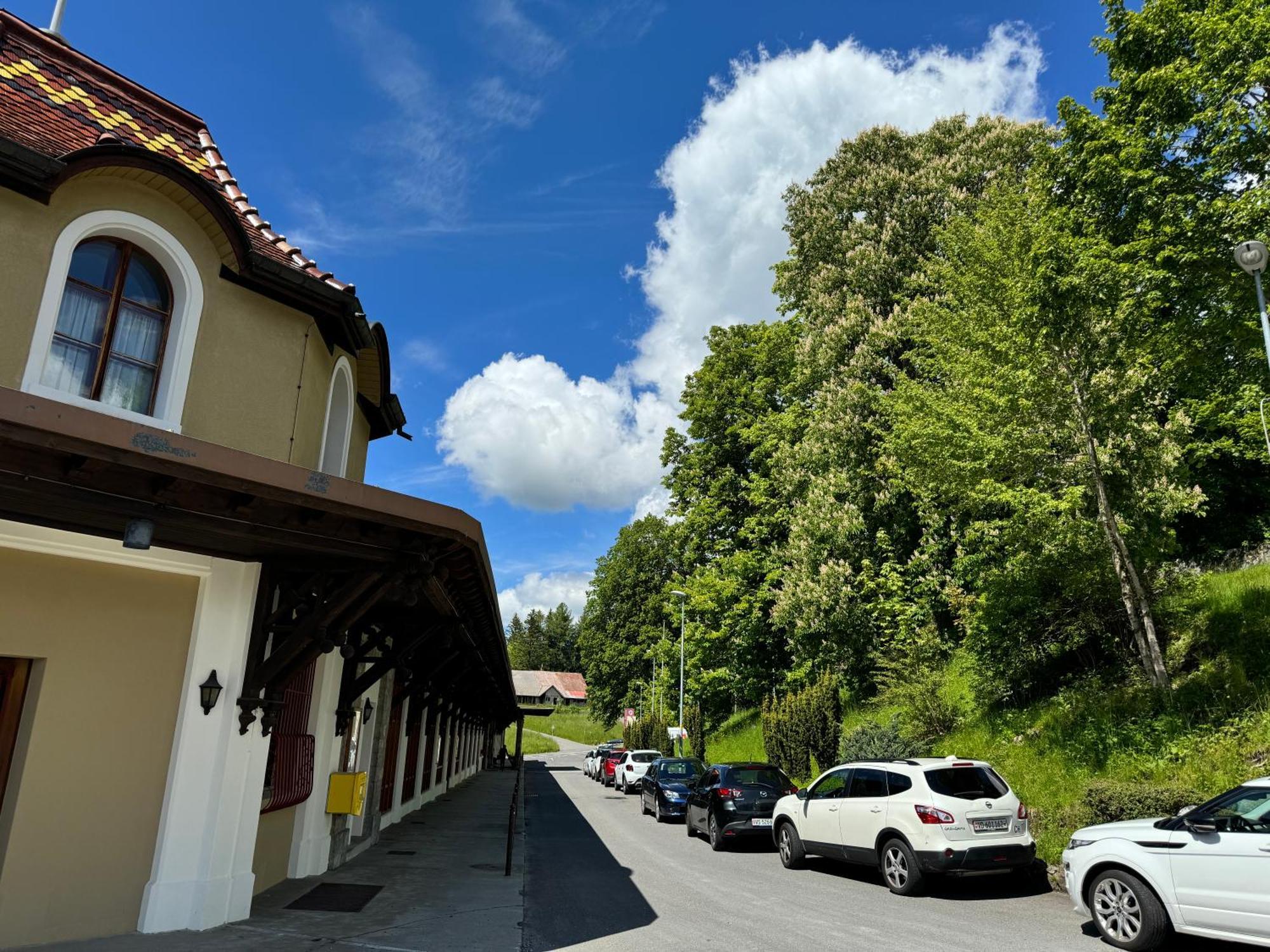 Buffet De La Gare Hotel Montreux Kültér fotó